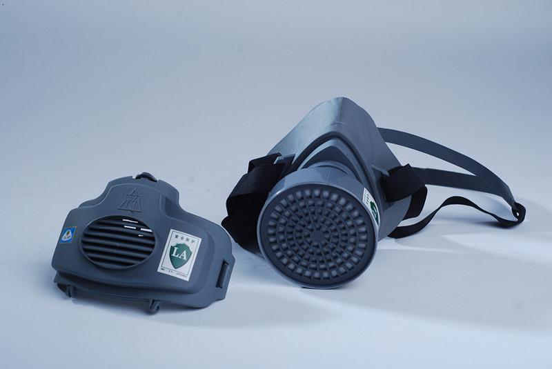 TF系列A-Ⅲ型防毒、防塵自吸過濾式半面具