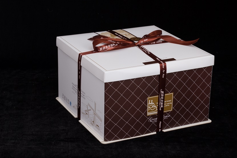 8寸方形 高档 纸质 时尚生活 生日蛋糕盒 三件套蛋糕盒 厂家批发